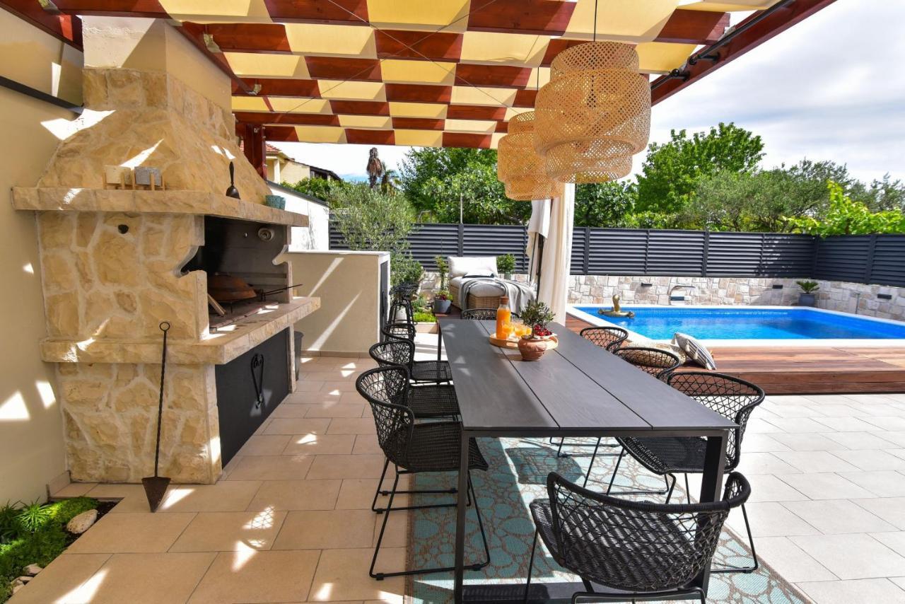 Villa Teuta Zadarvillas Экстерьер фото