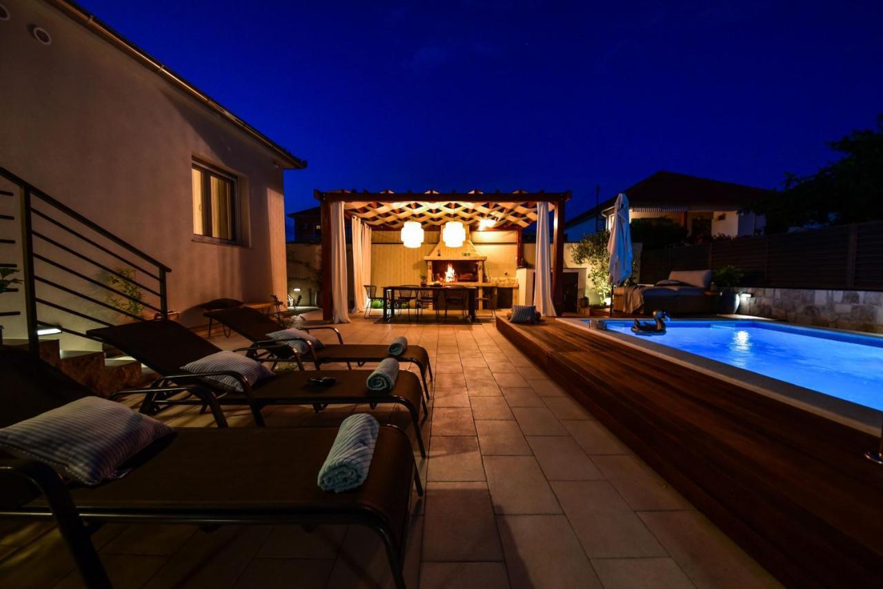 Villa Teuta Zadarvillas Экстерьер фото